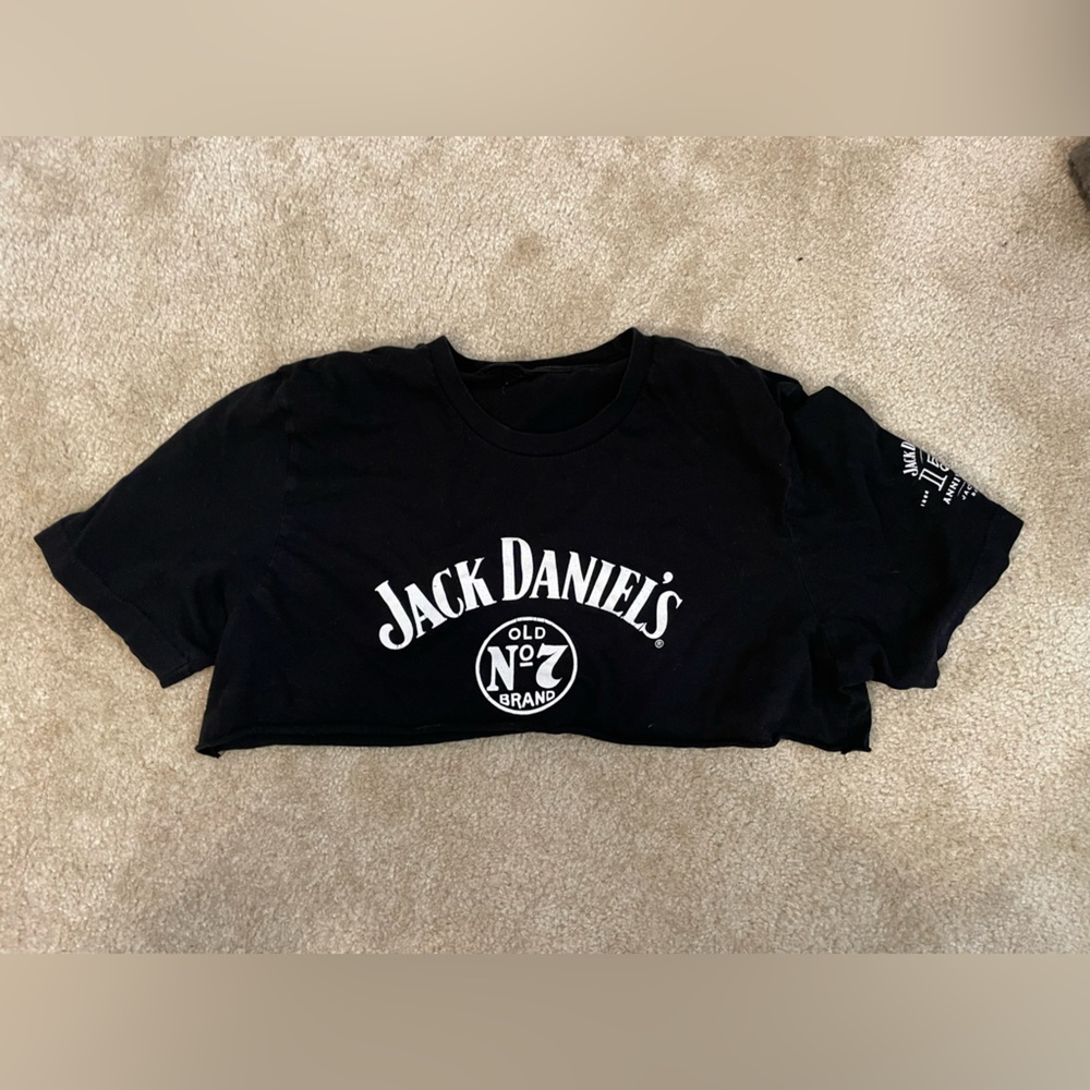 Cropped Tee